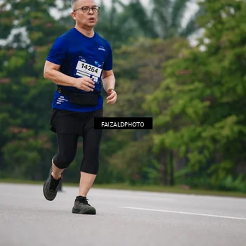 Runner Photo 7429935