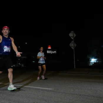 Runner Photo 7429944