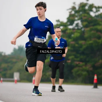 Runner Photo 7429946