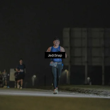 Runner Photo 7429947