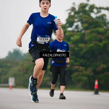 Runner Photo 7429948