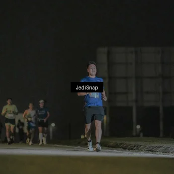 Runner Photo 7429967