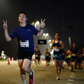 Runner Photo 7429972