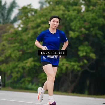 Runner Photo 7429974