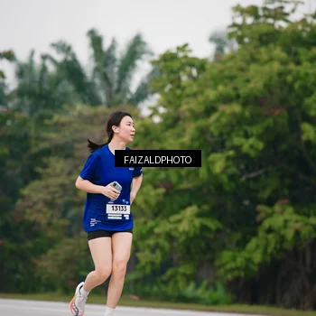 Runner Photo 7430012
