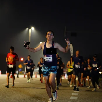 Runner Photo 7430034