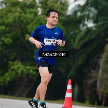 Runner Photo 7430041