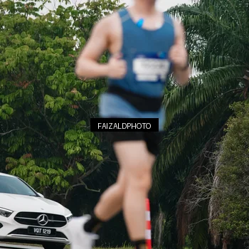 Runner Photo 7430050