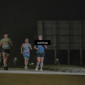 Runner Photo 7430063