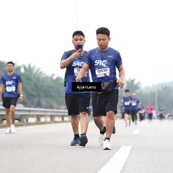 Runner Photo 7430066