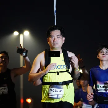 Runner Photo 7430076