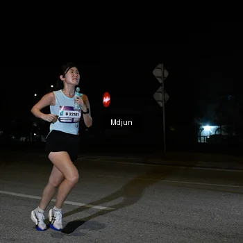 Runner Photo 7430087