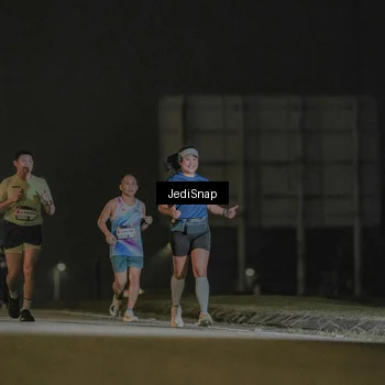 Runner Photo 7430093