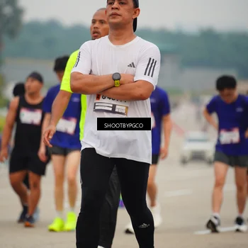Runner Photo 7430142