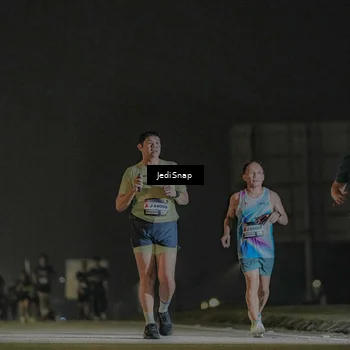Runner Photo 7430143