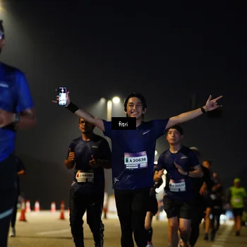 Runner Photo 7430144