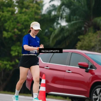 Runner Photo 7430149