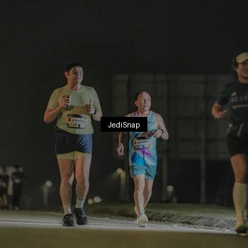 Runner Photo 7430153