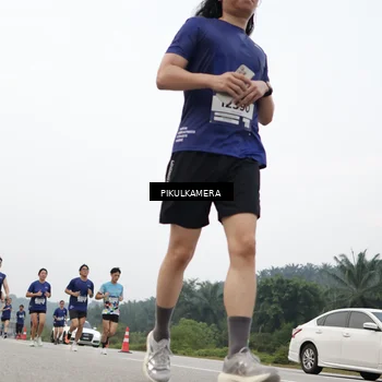 Runner Photo 7430211