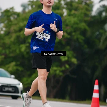 Runner Photo 7430226