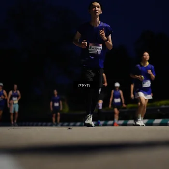 Runner Photo 7430234