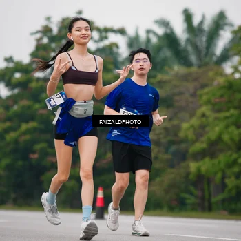 Runner Photo 7430239