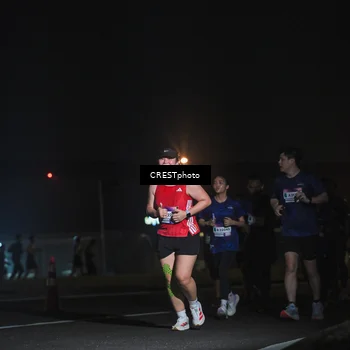 Runner Photo 7430242