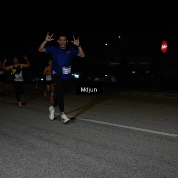 Runner Photo 7430246