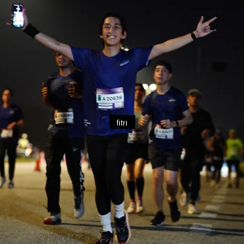 Runner Photo 7430258