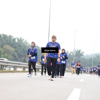Runner Photo 7430260