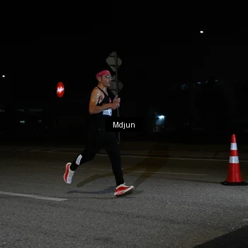 Runner Photo 7430280