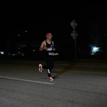 Runner Photo 7430284