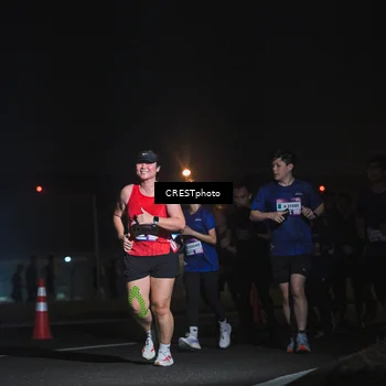 Runner Photo 7430308