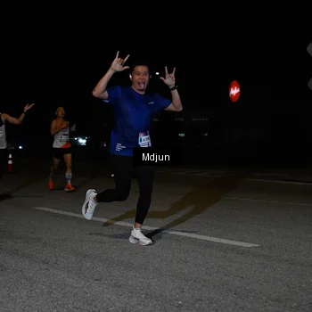 Runner Photo 7430309