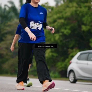 Runner Photo 7430329