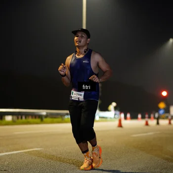 Runner Photo 7430331