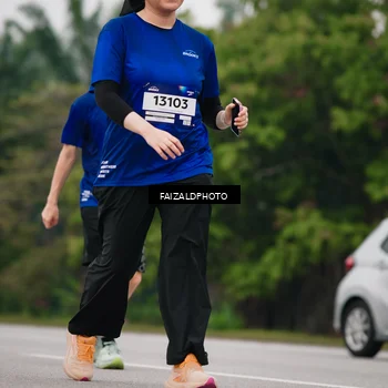 Runner Photo 7430344