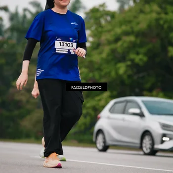 Runner Photo 7430350