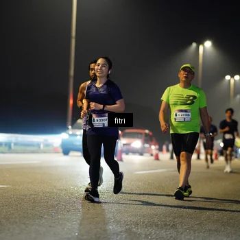 Runner Photo 7430354
