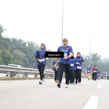 Runner Photo 7430357