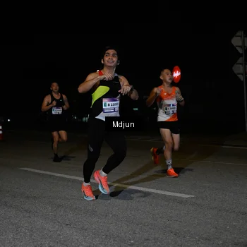 Runner Photo 7430382