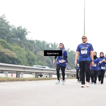 Runner Photo 7430388