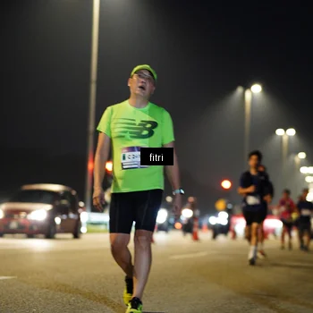 Runner Photo 7430429