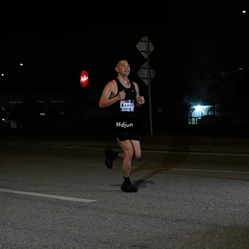 Runner Photo 7430442