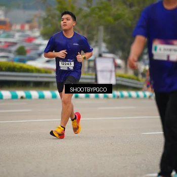 Runner Photo 7430462