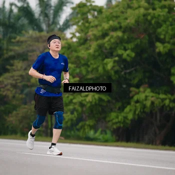 Runner Photo 7430473