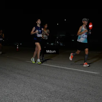 Runner Photo 7430491