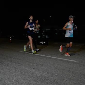 Runner Photo 7430495
