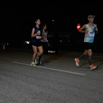 Runner Photo 7430496