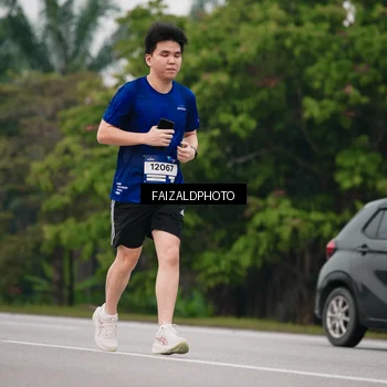 Runner Photo 7430497